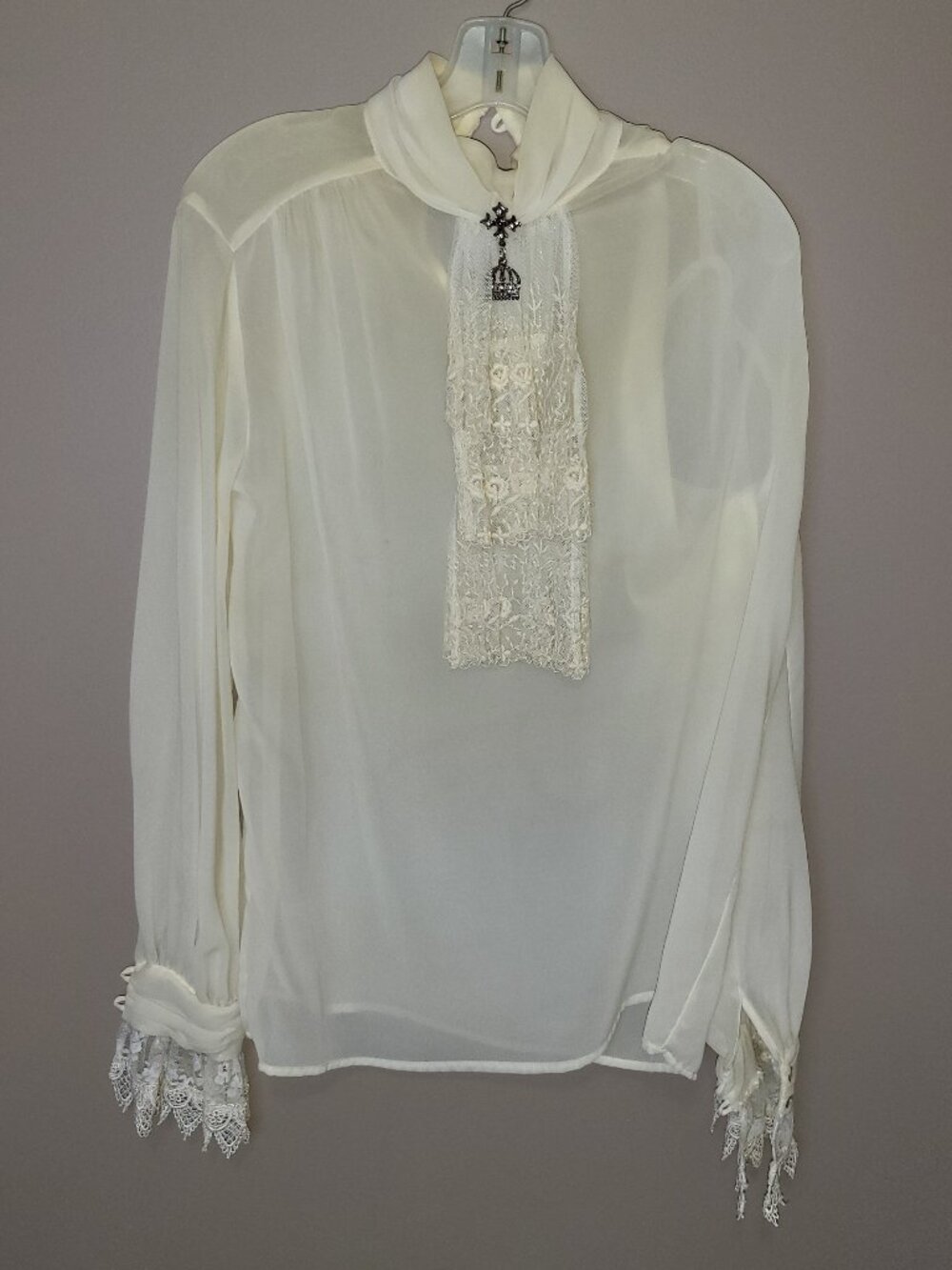 HALLOWEEN: Victorian Vampire Costume Brown Velvet Jacket Ivory Lace Shirt Gothic - Picture 8 of 14
